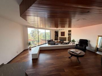 Casa de 3 habitaciones, Cuajimalpa de Morelos · Casa en Venta en Bosques de Las Lomas. Bosque de Reforma con Jardín, Balcón y Terrazas