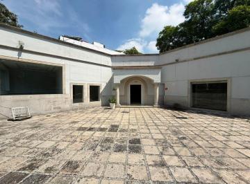 Casa uso de suelo Renta 475m² de 6 habitaciones · Impecable Local Comercial en Esquina de 400 m² con Salas de Exhibición – Altavista, Álvaro Obregón
