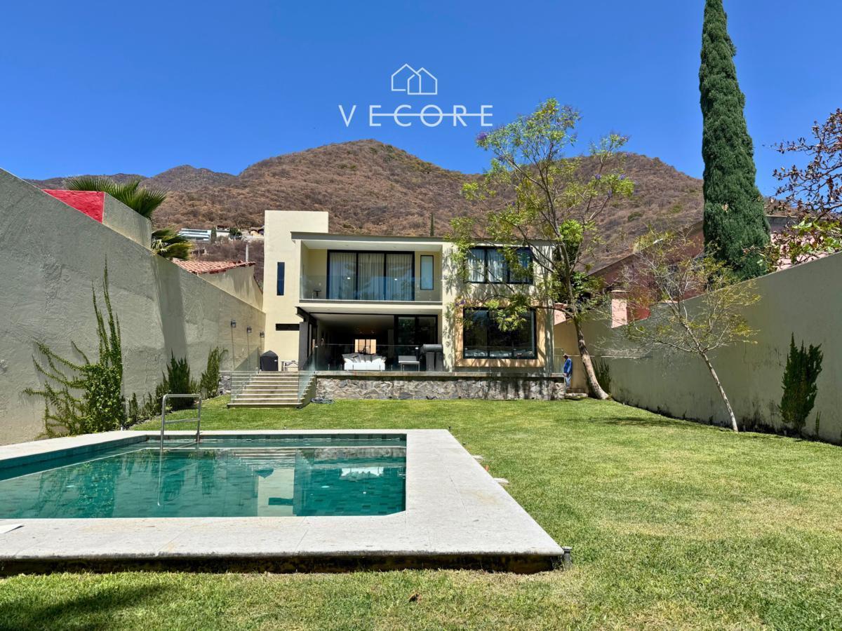 Country House for Sale Within a Gated Community in Ajijic Centro, Chapala