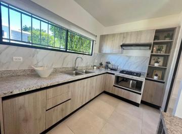 Casa de 2 habitaciones, Mérida · Casa en Venta en Mérida Yucatán