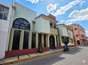 Casa de 5 habitaciones, Arandas · Casa en Venta - Esquina de Guerrero y Bocanegra