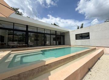2d77f9afd7ac576b8d542452ca658cd08805faa8d099ef532a25bbede9093a5e · Casa de Una Planta Amueblada, con Piscina y Paneles Solares.