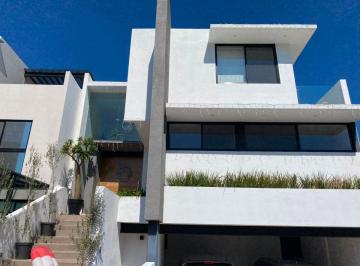Casa de 4 habitaciones, El Marqués · Exclusiva Casa de Autor con Rooftop en Zibatá