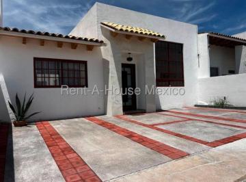 Casa en condominio de 3 habitaciones, Tequisquiapan · Casa en Venta en Tequisquiapan con Recámara en Pb