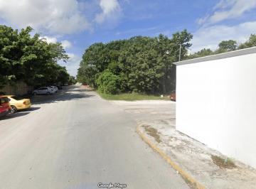 Terreno comercial , Benito Juárez · Terreno Comercial de 2294 m² en Venta en Supermanzana 313 a Una Cuadra de Huayacan y Fonatur