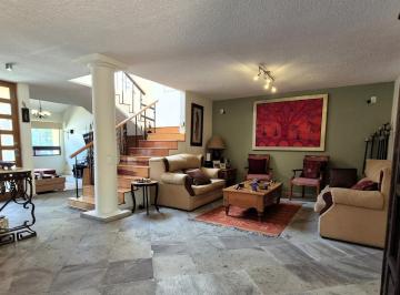 Casa en condominio · 280m² · 4 Recámaras · 2 Estacionamientos · ¡Exclusiva y Amplia Casa en Condominio Privado! con Amenidades y Ubicación Estratégica Cerca de Sant