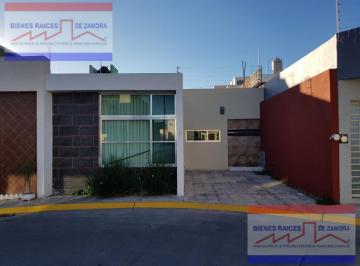 Casa · 90m² · 2 Recámaras · 1 Estacionamiento · Casa - Fraccionamiento El Carmen