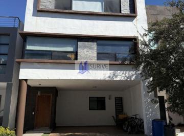 Casa de 4 habitaciones, Monterrey · Casa Venta Privada del Vergel Zona La Rioja Monterrey Zona Sur