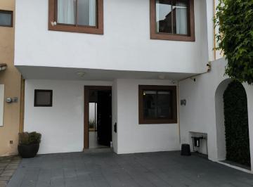 Casa · 177m² · 3 Recámaras · 2 Estacionamientos · Casa en Venta en Villa Toscana, La Toscana, Lerma de Villada, Estado de México