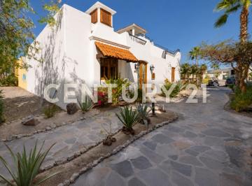 Casa en condominio de 3 habitaciones, Loreto · Casa Amueblada en Venta en Loreto Bay