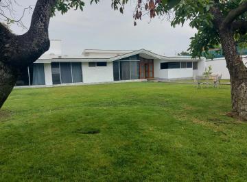 Casa de 8 habitaciones, Zapopan · Casa en Venta en Bugambilias — Los Pinos Campestre