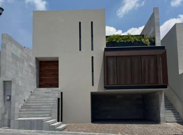 Casa de 4 habitaciones, Querétaro · Casa en Venta Ubicada en El Fraccionamiento Lomas del Campanario IV