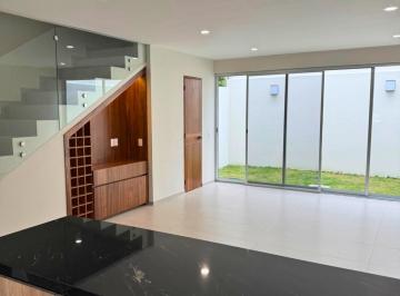 Casa de 3 habitaciones, Zapopan · Casa Nueva de 3 Niveles y 3 Terrazas en Real de Valdepeñas
