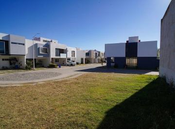 1d6b644f43842b8a28728b7d79bc9948727168eeedd160ad13f5b4b85d09bdb7 · Terreno en El Campestre, Zapopan