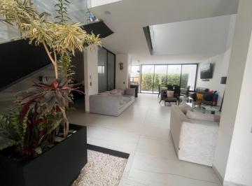 Casa · 320m² · Casa - Fraccionamiento Punta Alba