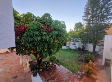 Casa · 187m² · 3 Recámaras · 2 Estacionamientos · Casa en Venta en Loma Dorada - (4)