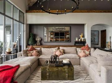 Casa · 700m² · 5 Recámaras · Casa de 700 m² con 5 Recámaras en Venta en Zona Centro