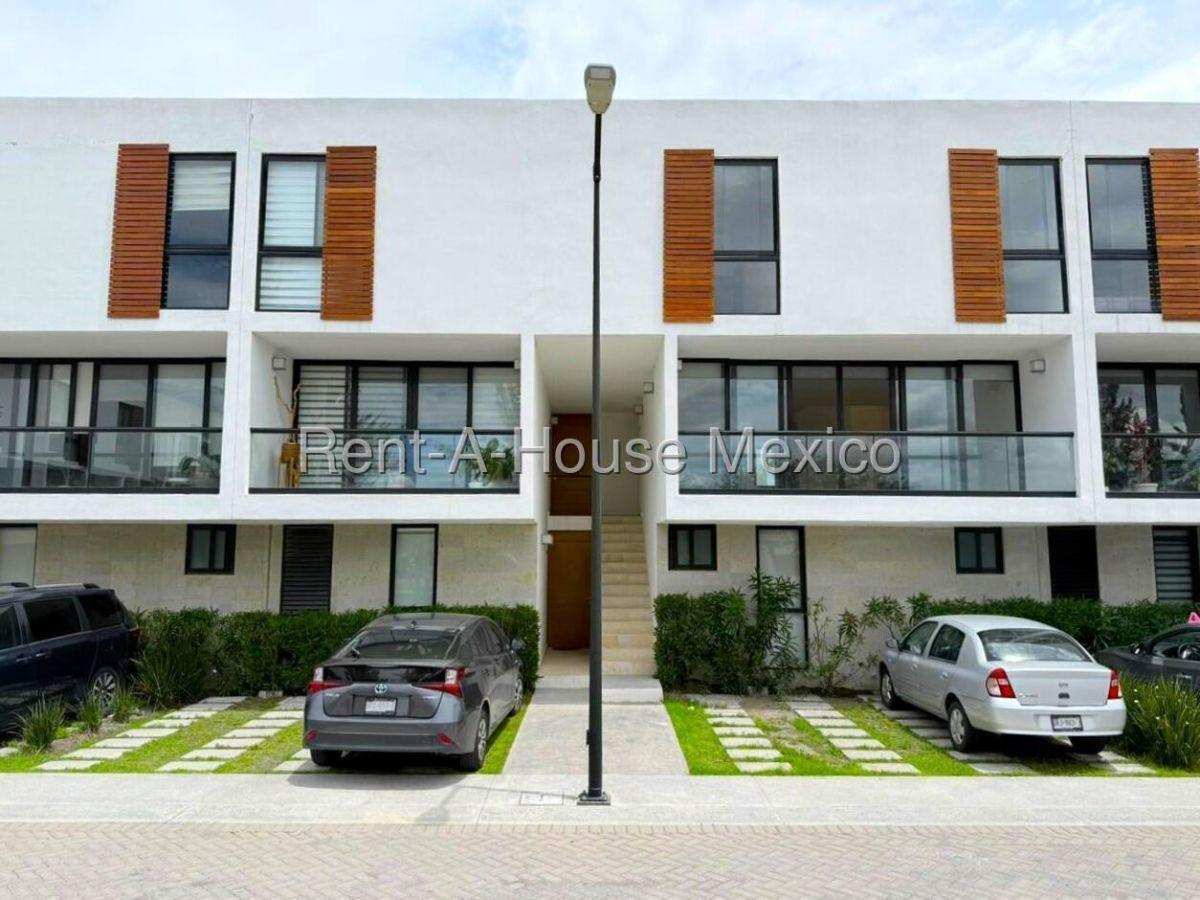 Duplex Apartment, 2 Bedrooms, 2 Parking Spaces with Terrace in a Gated Community with Amenities