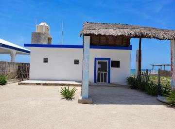 Casa de 2 habitaciones, Progreso · Casa en Venta en Chelem a Orilla de La Playa