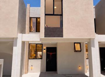 Casa · 108m² · 3 Recámaras · 2 Estacionamientos · Casa Nueva en Renta - Bosque San Carlos, Zona Sur (Cerca de La Herradura)