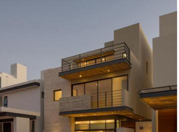 Casa · 247m² · 4 Recámaras · 2 Estacionamientos · Casa - Aqua Residencial