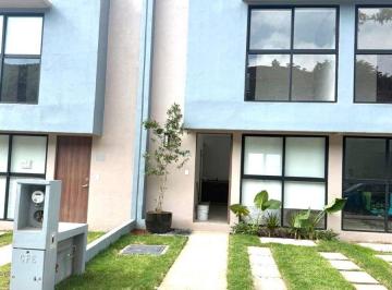 Casa de 2 habitaciones, Atizapán de Zaragoza · Renta en Terraza Lago Esmeralda! Estrena.