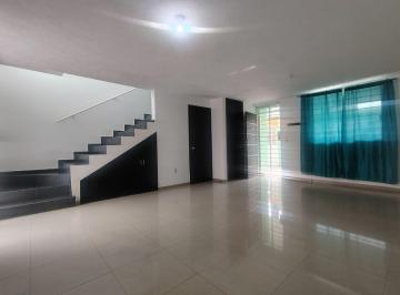 Casa de 3 habitaciones, Guadalajara · Casa en Renta en Colonia Los Arrayanes