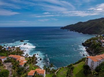 Departamento de 2 habitaciones, Manzanillo · Departamento en Venta Vida del Mar, Manzanillo | Planta Baja Acceso a Alberca