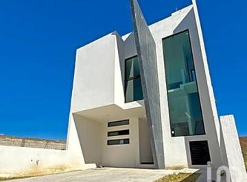 Casa · 162m² · 3 Recámaras · 2 Estacionamientos · Casa en Venta en Tlaxcala San Gabriel