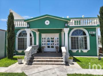 Casa · 136m² · 3 Recámaras · 4 Estacionamientos · Casa en Venta | Col. Riveras | Cd. Juárez