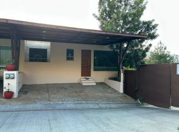 Casa de 3 habitaciones, Morelia · Casa en Venta y Rentas en Vistas de Altozano 3 Rec Una en Planta Baja en Muy Buenas Condiciones