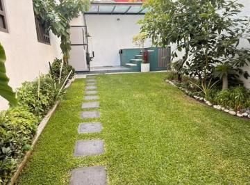 Casa · 166m² · 2 Recámaras · 2 Estacionamientos · Casa en Venta Palmira, Cuernavaca, Morelos $3,950,000
