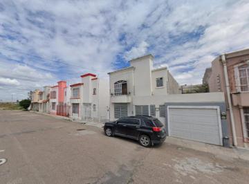 Casa de 2 habitaciones, Zacatecas · ¡En Venta en Fresnillo! Casa en Calle Aguanaval 11, Villas de Plateros