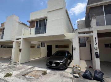 Casa de 3 habitaciones, Apodaca · Casa en Venta en Apodaca, Privada El Milagro, a 5 Minutos del Centro