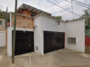 Casa de 4 habitaciones, Xalapa · Casa en Venta Mártires de Chicago, Xalapa - Enríquez, Veracruz