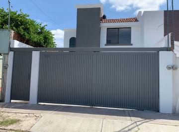 Casa de 3 habitaciones, Aguascalientes · Renta de Amplia Casa Al Sur