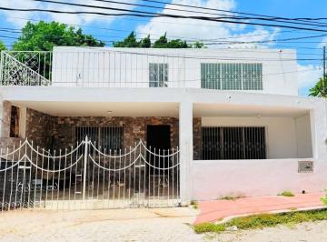 Casa · 230m² · 4 Recámaras · 1 Estacionamiento · Casa en Sambula