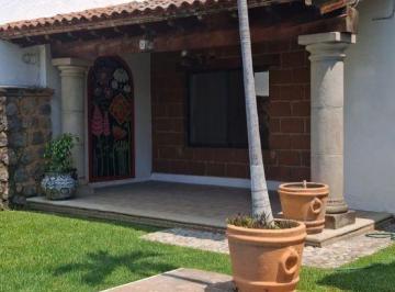 Casa de 3 habitaciones, Cuernavaca · Casa en Renta en Fracc con Vigilancia, Zona Dorada Cuernavaca
