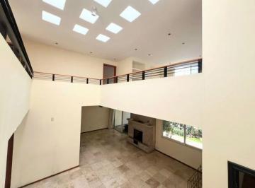 Casa de 4 habitaciones, Zapopan · Casa en Venta en Ciudad del Sol