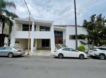 Oficina , Monterrey · Casa Para Oficina en Renta Loma Larga