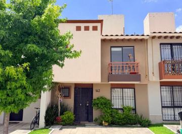 Casa de 3 habitaciones, Pachuca · ¡Estrena Tu Nuevo Hogar! Casa de 3 Recámaras Totalmente Equipada en Venta