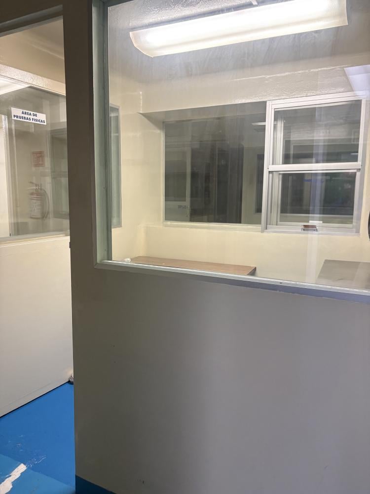 Building for Rent with Solar Panels, Ideal for Pharmaceutical Industry