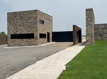 Terreno / Lote · 800m² · Terreno - Venta