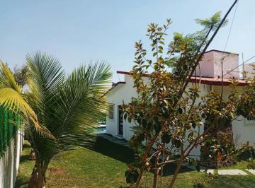 Casa · 150m² · 2 Recámaras · 1 Estacionamiento · Casa - Fraccionamiento Lomas de Cocoyoc