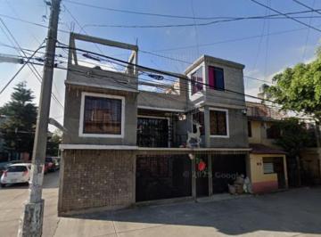 Casa de 2 habitaciones, Iztacalco · Casa en Venta en Iztacalco