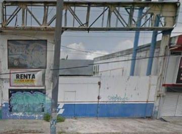 Terreno / Lote · 650m² · Terreno en Renta, Ubicado en La Av Cuauhtémoc, Cuenta con 2 Oficinas