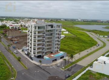 Departamento · 132m² · 3 Recámaras · 1 Estacionamiento · Departamentos en Venta en Veracruz, Cocina Integral, Gimnasio, Alberca, Jacuzzi, 2 Penhouse