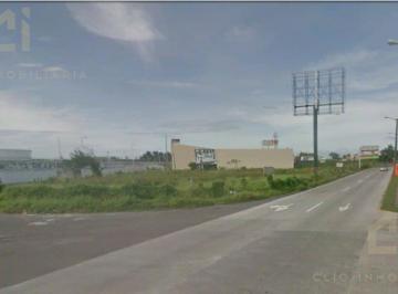 Terreno / Lote · 5000m² · Terreno en Venta, Ubicado Frente Al Recinto Portuario, Es Cabeza de Manzana