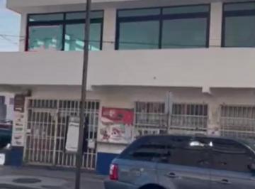 Edificio · 400m² · Edificio en Renta en El Centro de Veracruz, Es de Plantas y Cuenta con Baños Para Dama y Cablleros