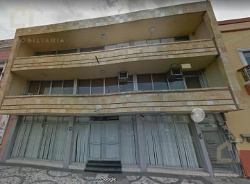 Oficina · 290m² · Oficinas en Renta en La Av Independencia, Cuenta con Recepción, Privados y Baños